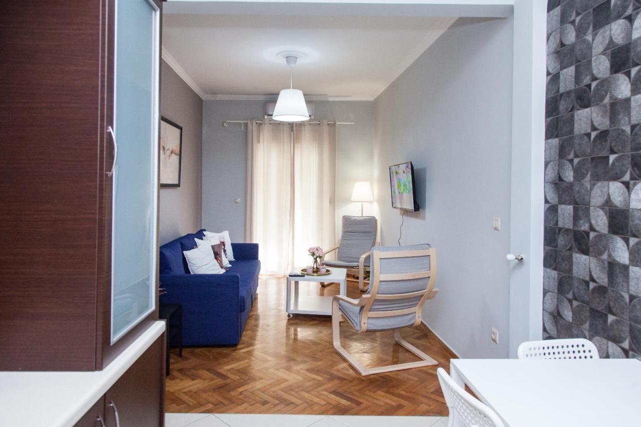 Beautiful New Decorated Apt In Athens Appartamento Esterno foto