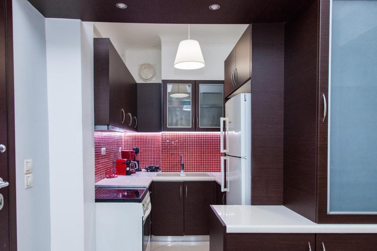 Beautiful New Decorated Apt In Athens Appartamento Esterno foto