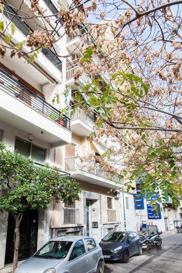 Beautiful New Decorated Apt In Athens Appartamento Esterno foto