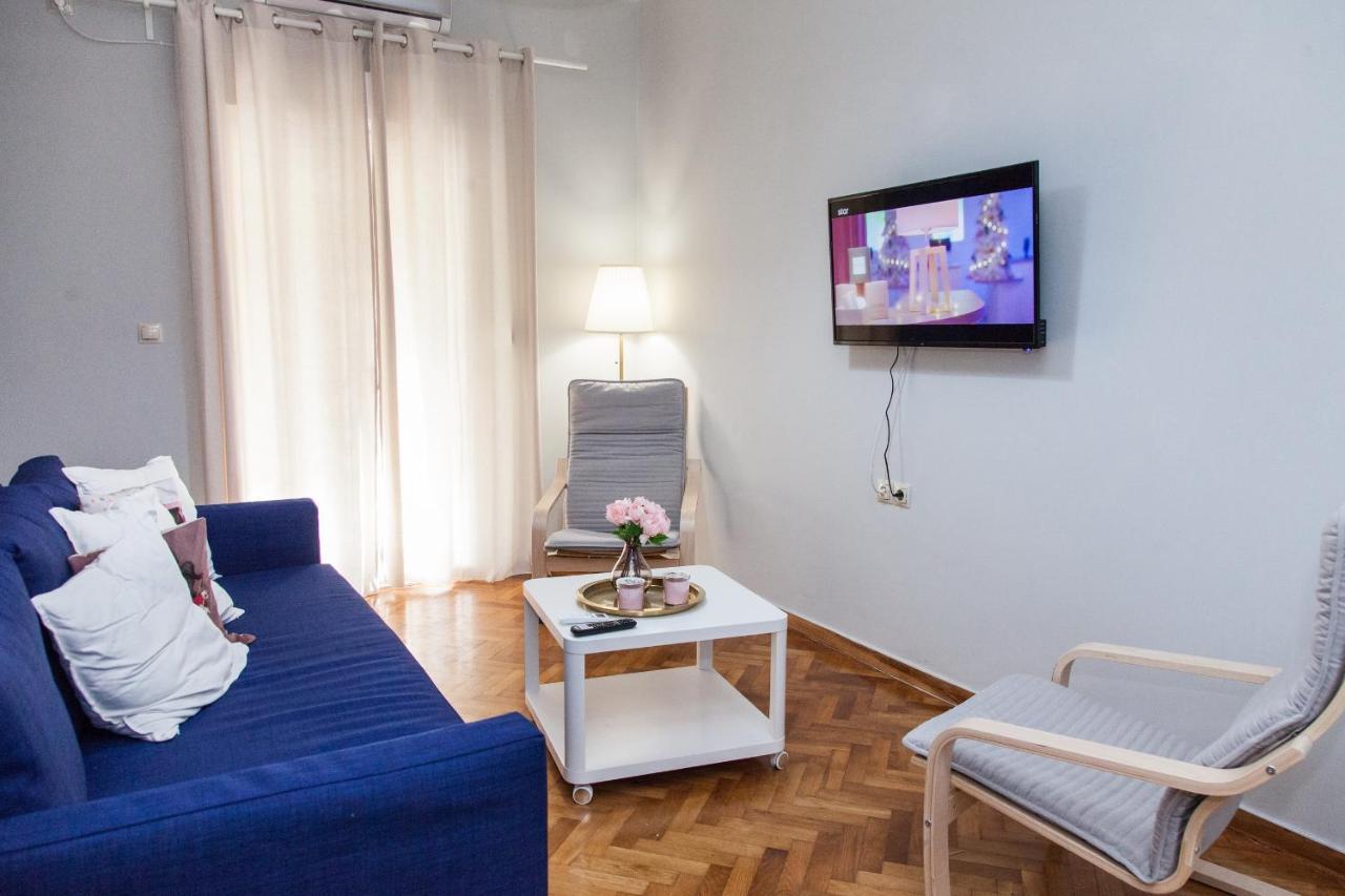 Beautiful New Decorated Apt In Athens Appartamento Esterno foto